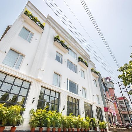 Hotel Asansol International Buitenkant foto