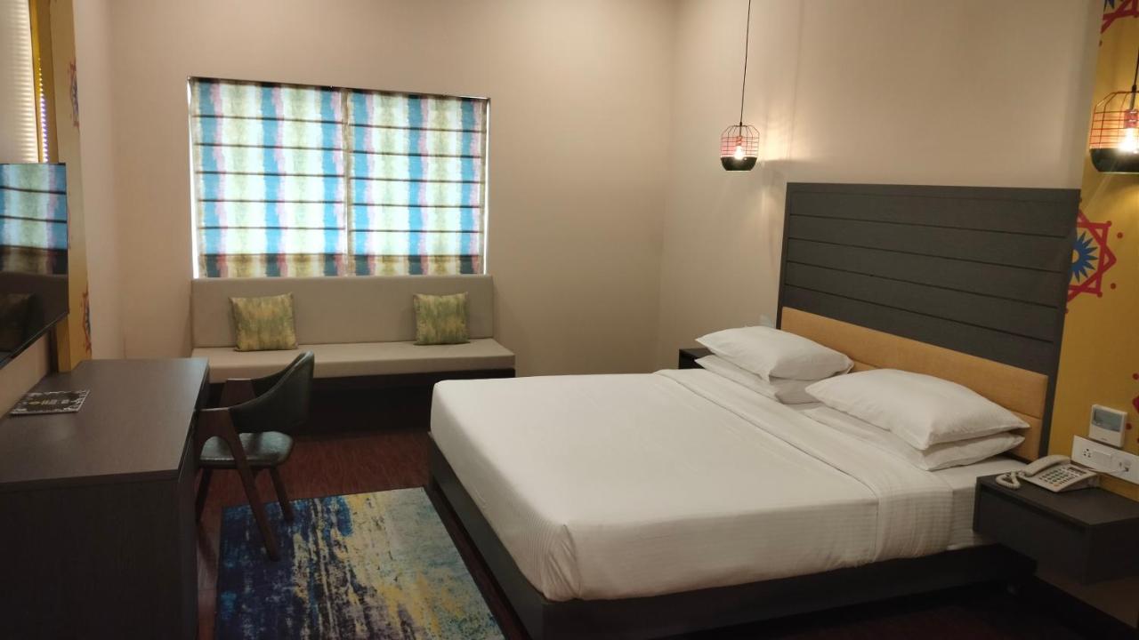 Hotel Asansol International Buitenkant foto