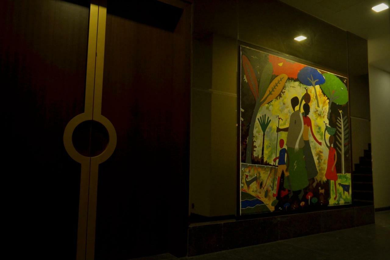 Hotel Asansol International Buitenkant foto