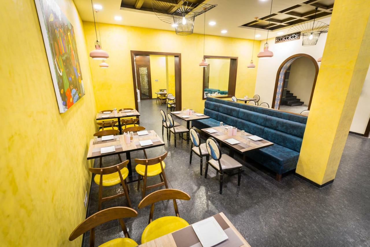 Hotel Asansol International Buitenkant foto